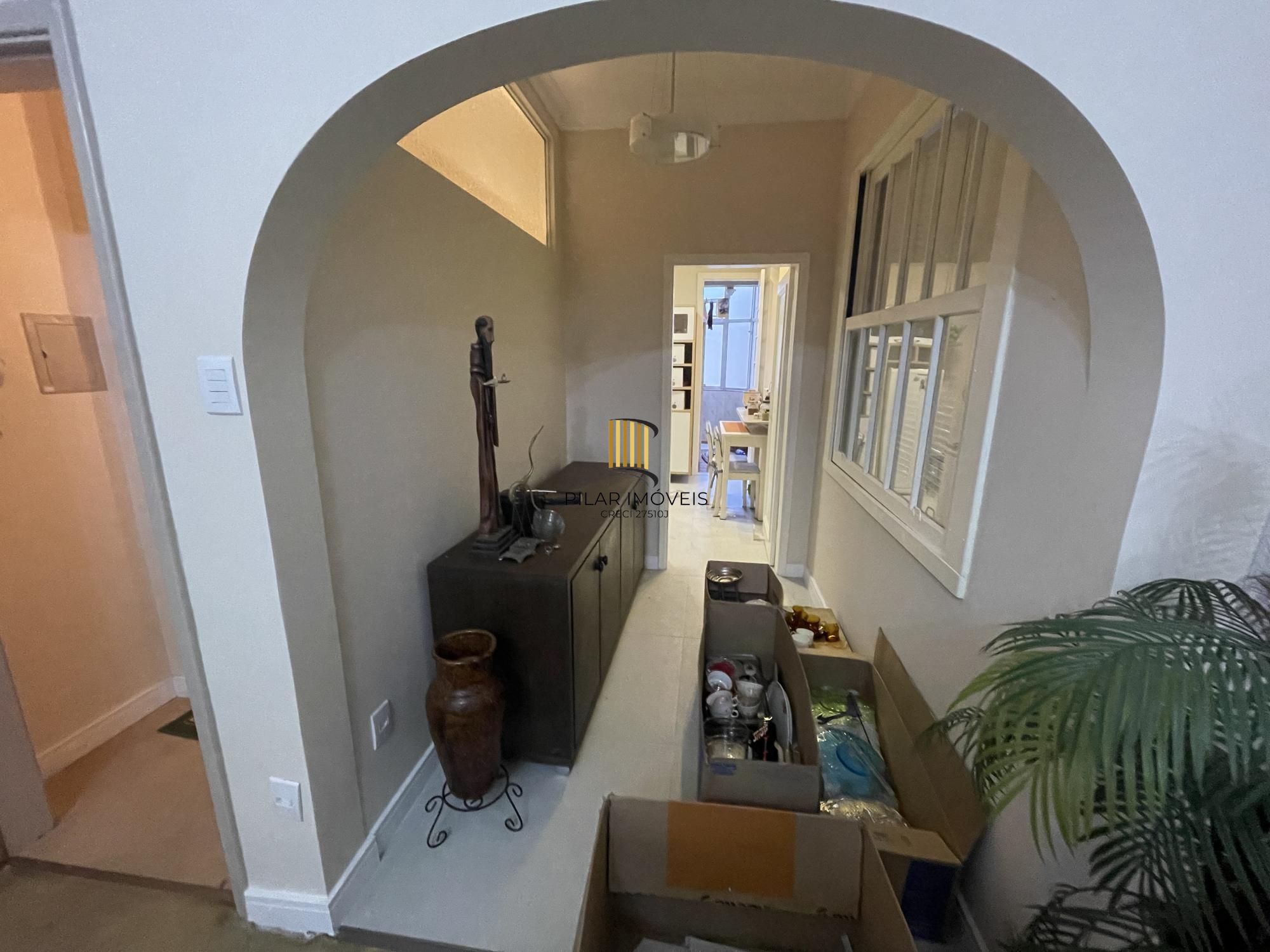 Apartamento 2 dormitórios no bairro Floresta