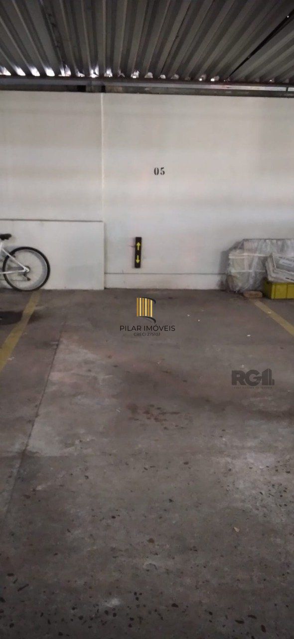 Apartamento 2 dormitórios com Dep. de Empregada