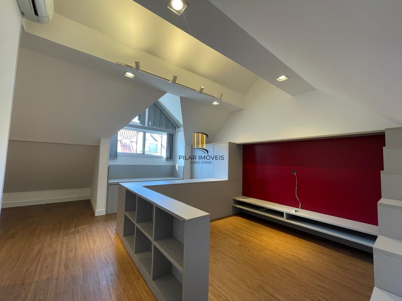 Casa de Condomínio 3 dormitórios no bairro Sarandi