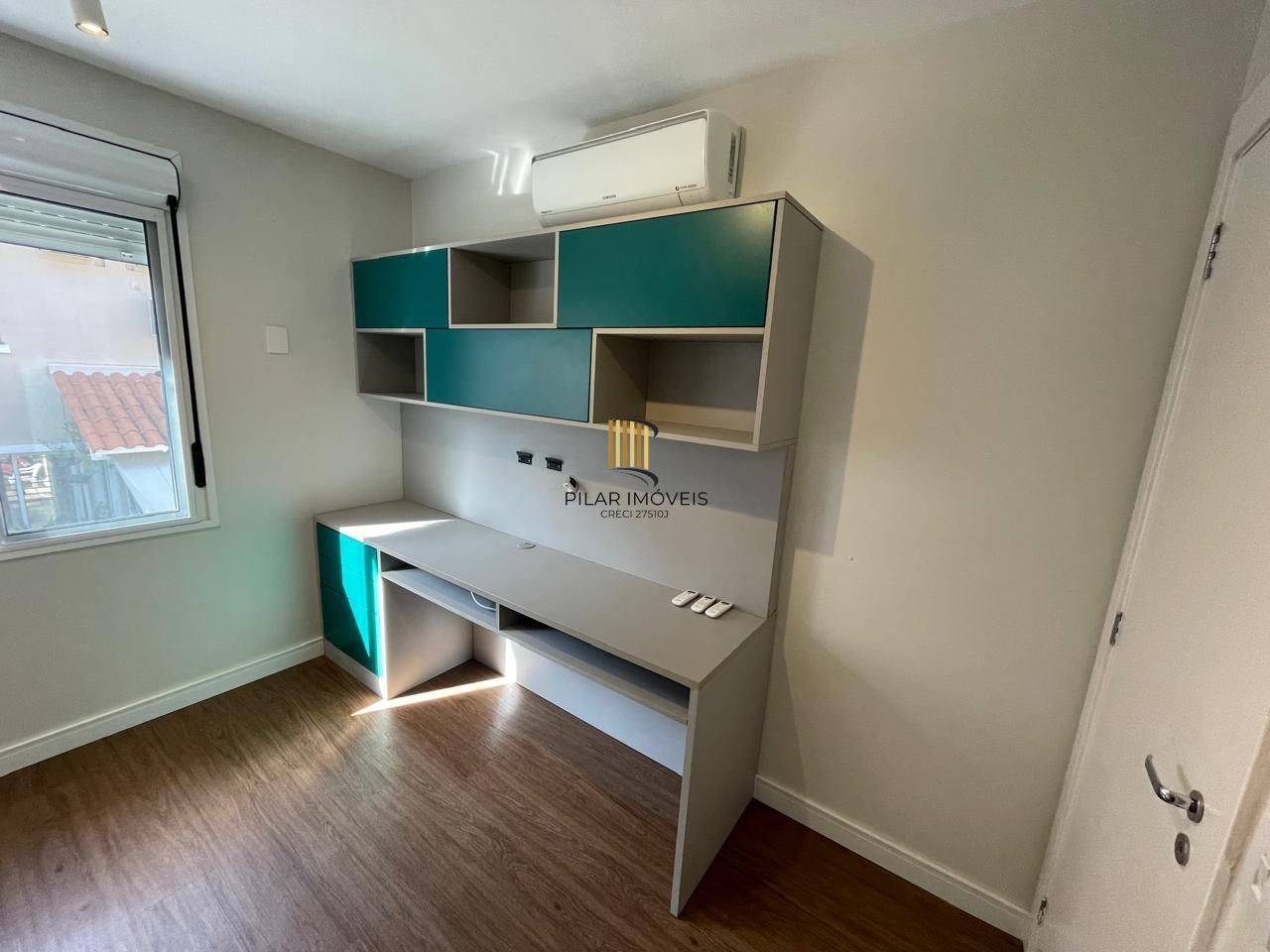 Casa de Condomínio 3 dormitórios no bairro Sarandi