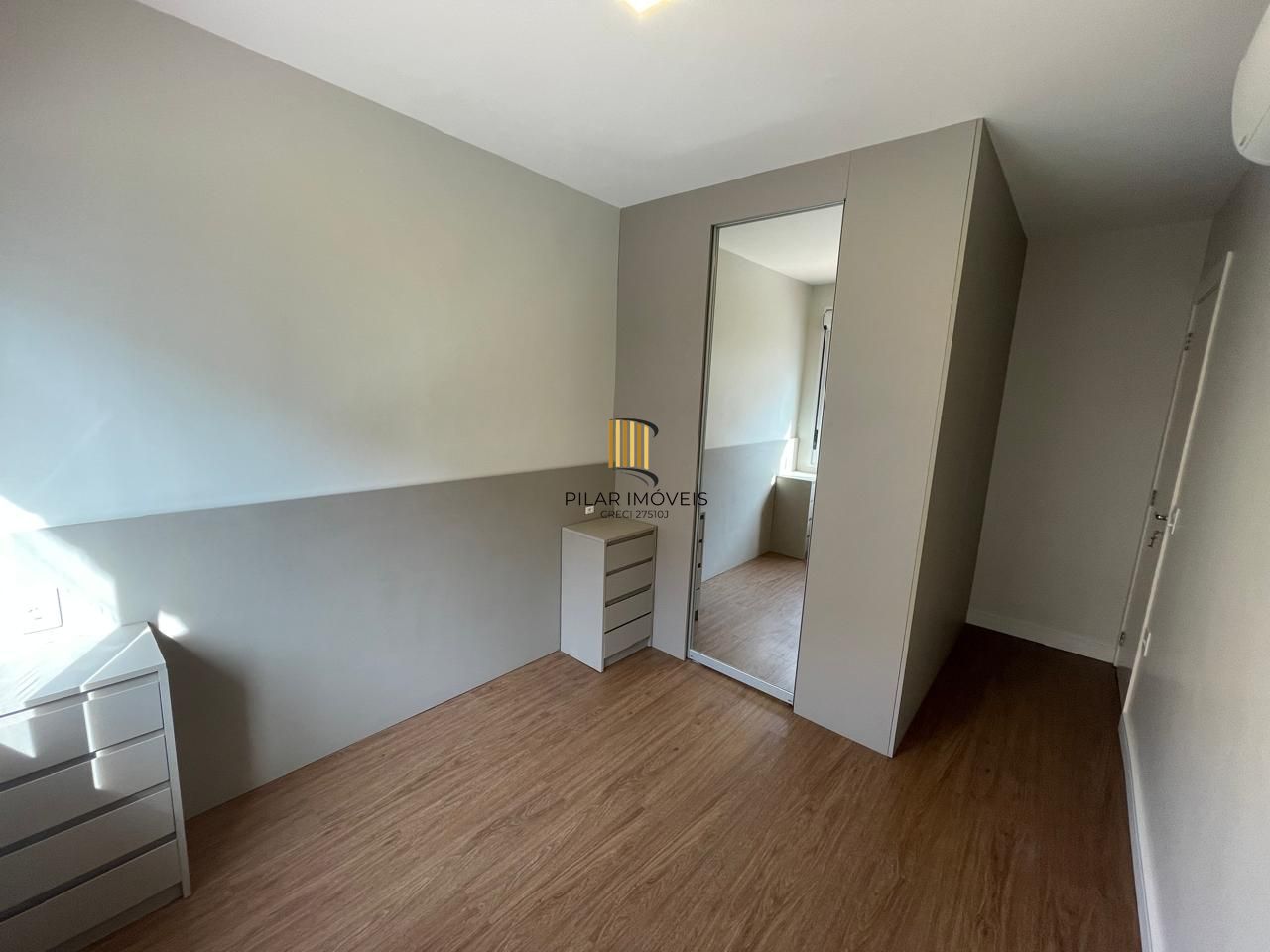 Casa de Condomínio 3 dormitórios no bairro Sarandi