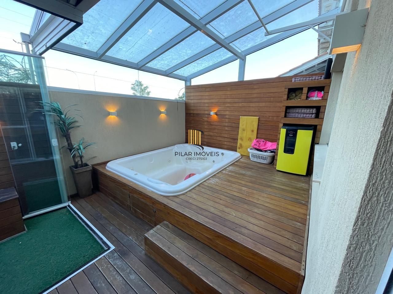 Casa de Condomínio 3 dormitórios no bairro Sarandi