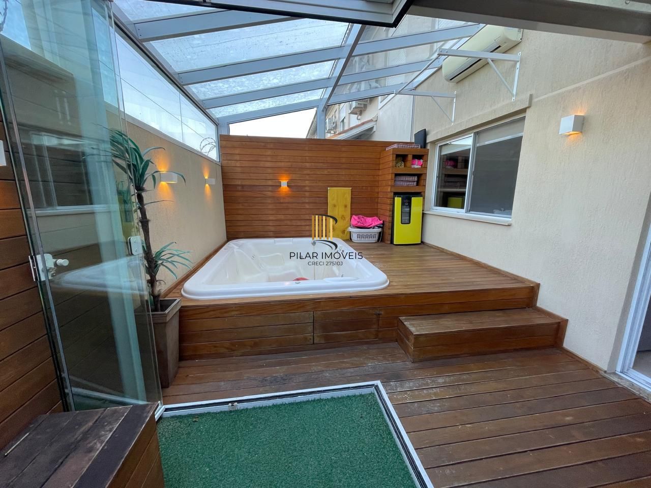 Casa de Condomínio 3 dormitórios no bairro Sarandi