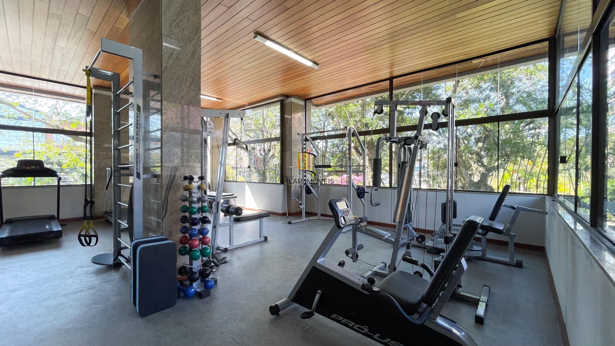 Apartamento 3 dormitórios no bairro Chácara das Pedras