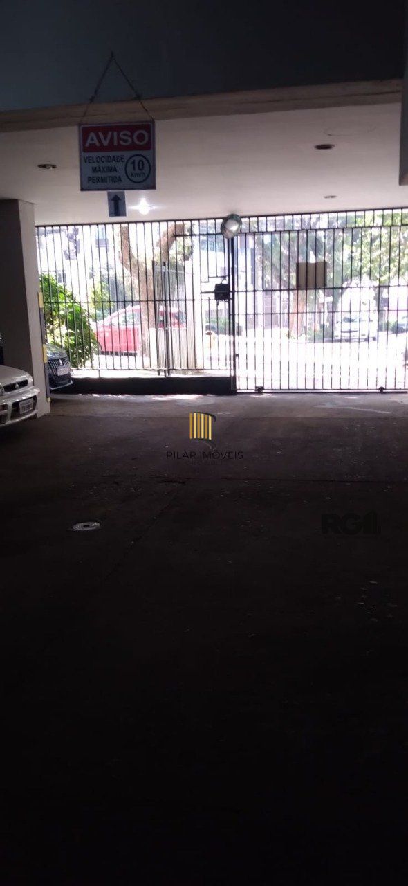 Apartamento 2 dormitórios com Dep. de Empregada