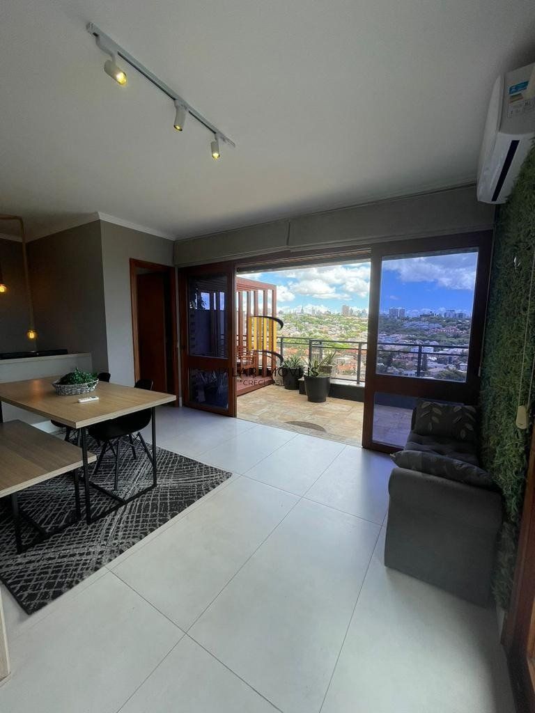 Cobertura 3 Dormitório(s) Bairro Chácara das Pedras