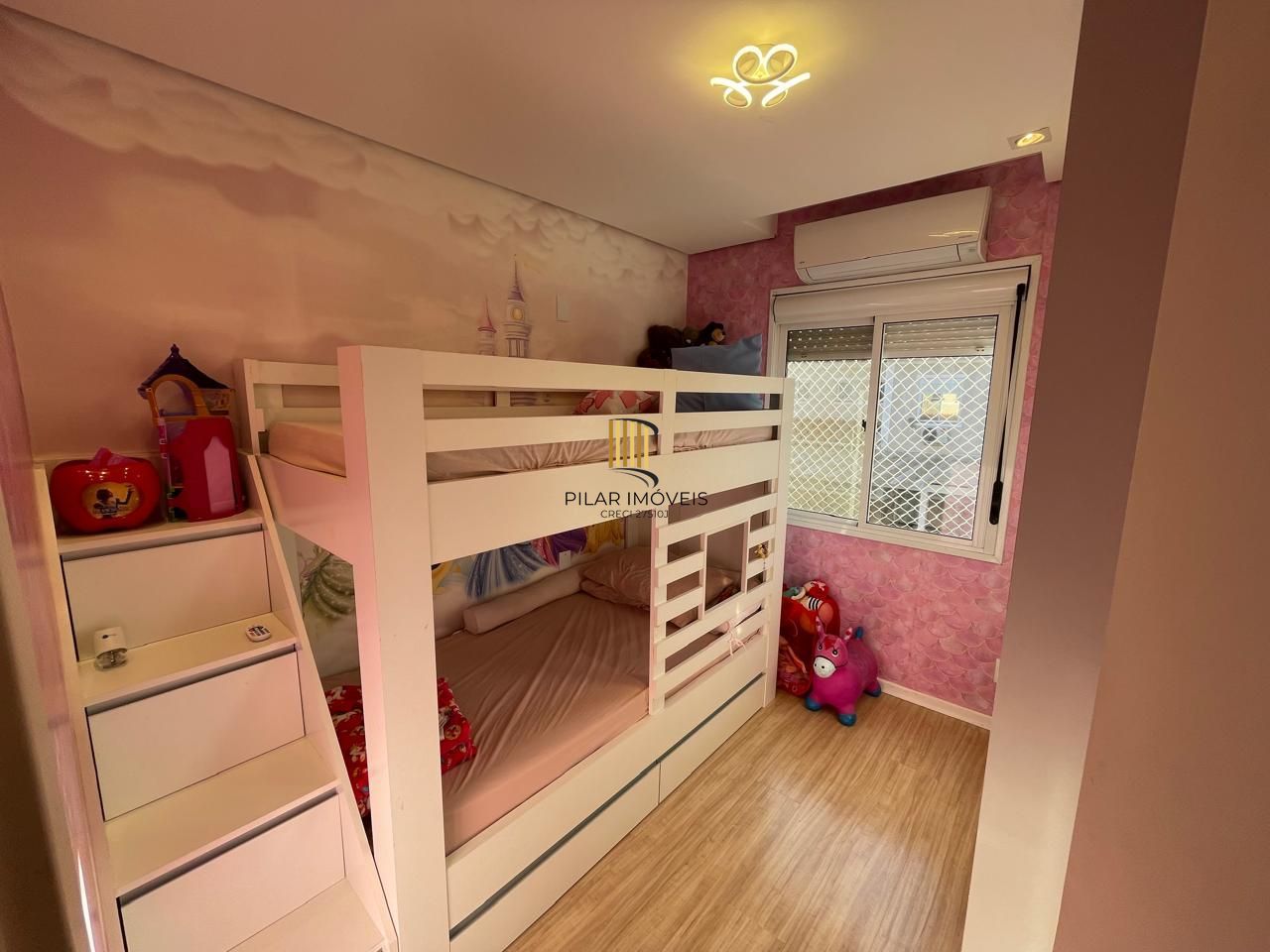 Casa de Condomínio 3 dormitórios no bairro Sarandi