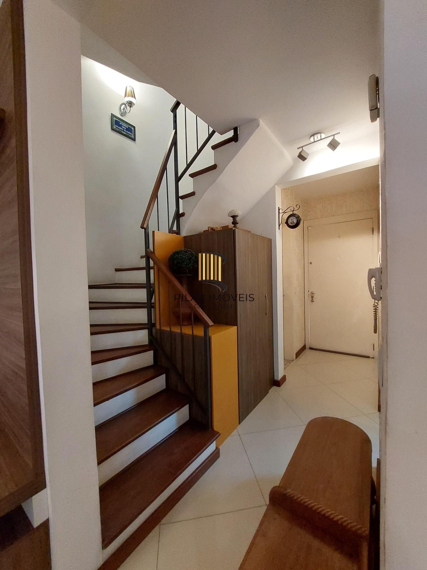 Casa de Condomínio 3 dormitórios no bairro Sarandi