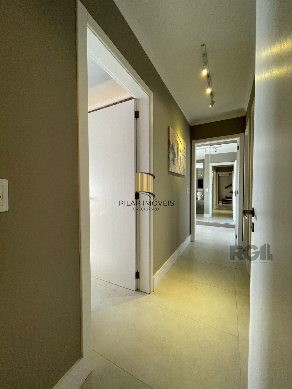 Cobertura 3 Dormitório(s) Bairro Chácara das Pedras