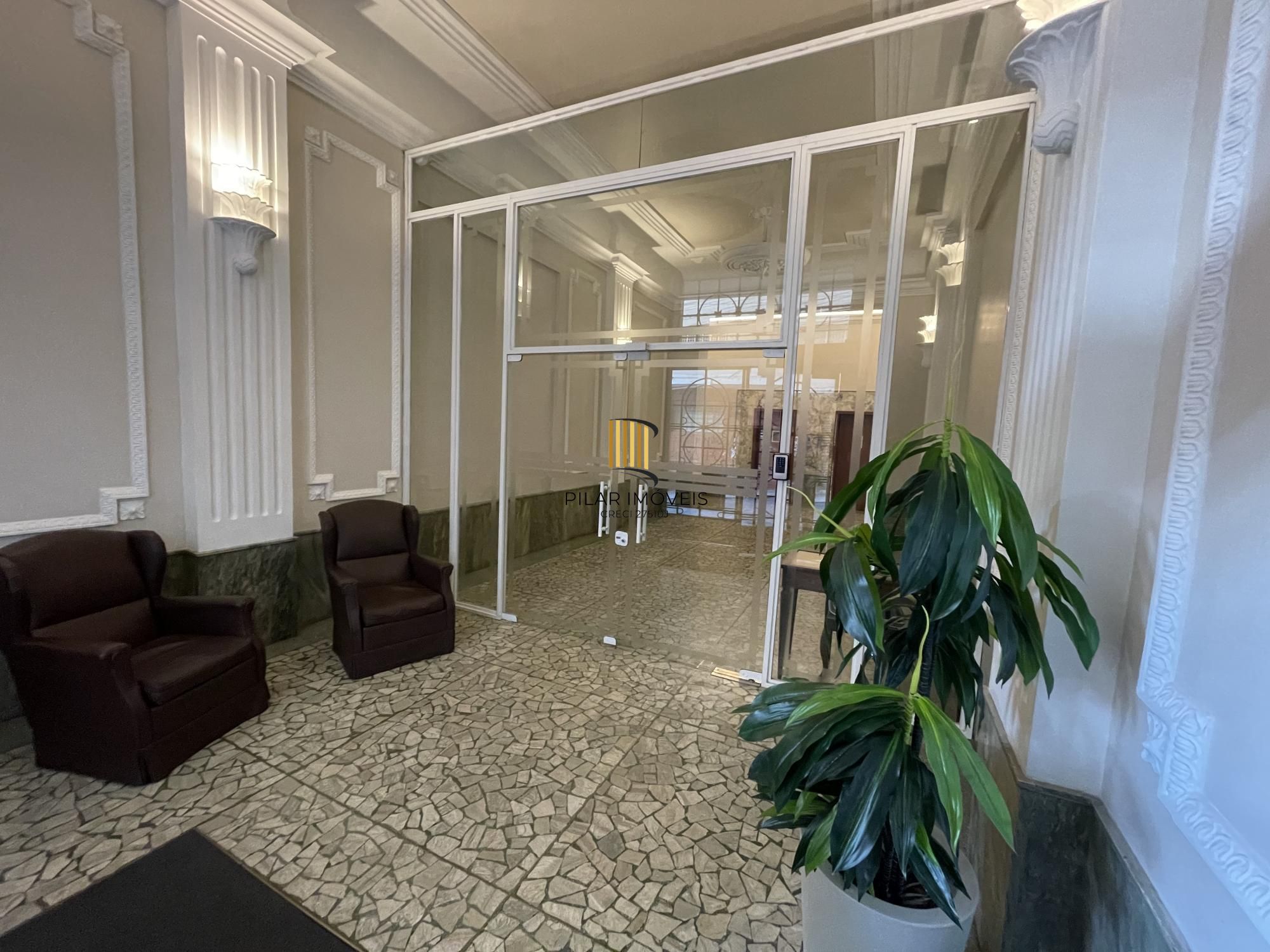Apartamento 2 dormitórios no bairro Floresta