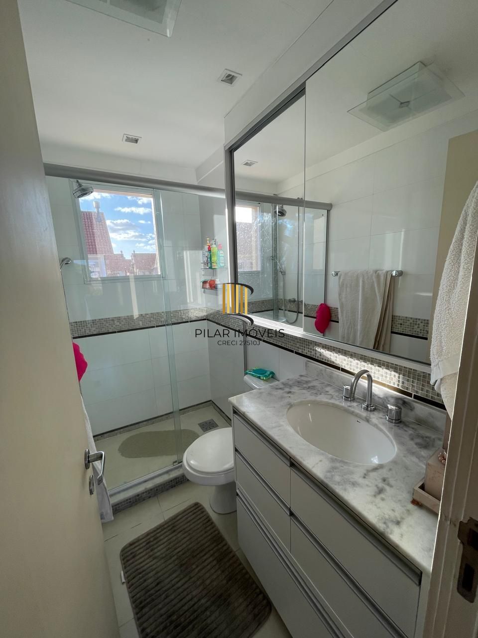 Casa de Condomínio 3 dormitórios no bairro Sarandi