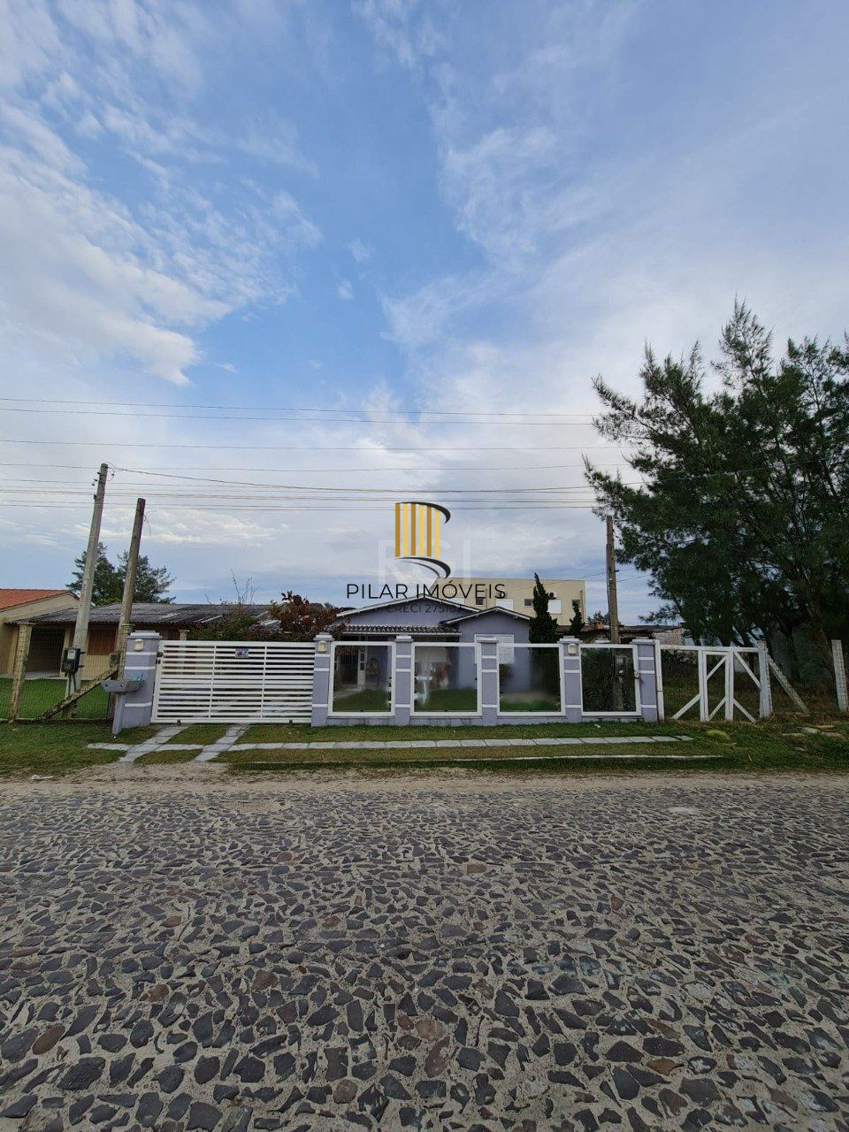 Casa 3 Dormitório(s) Bairro Nordeste