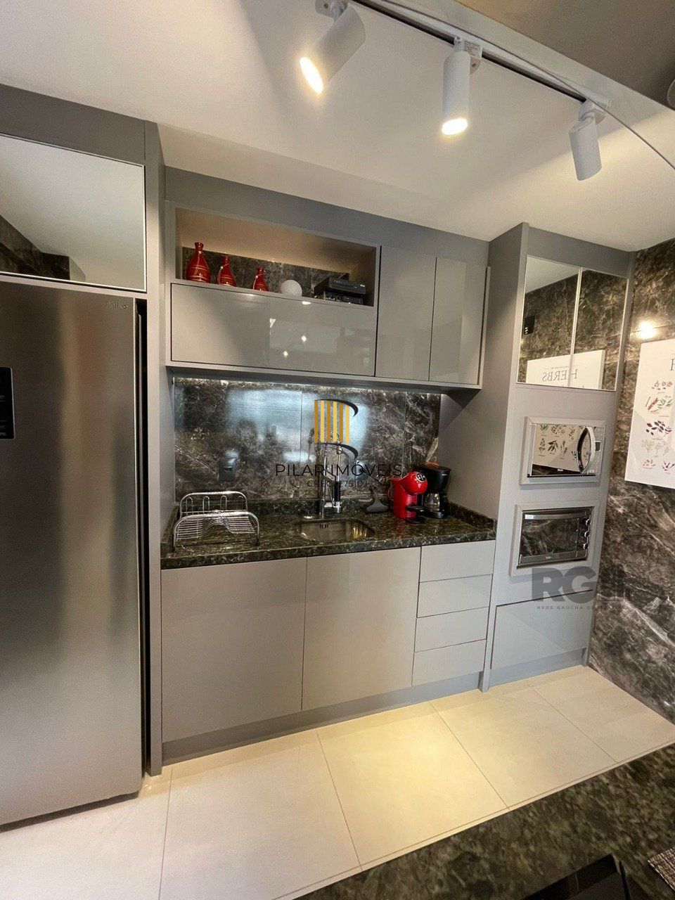 Cobertura 3 Dormitório(s) Bairro Chácara das Pedras