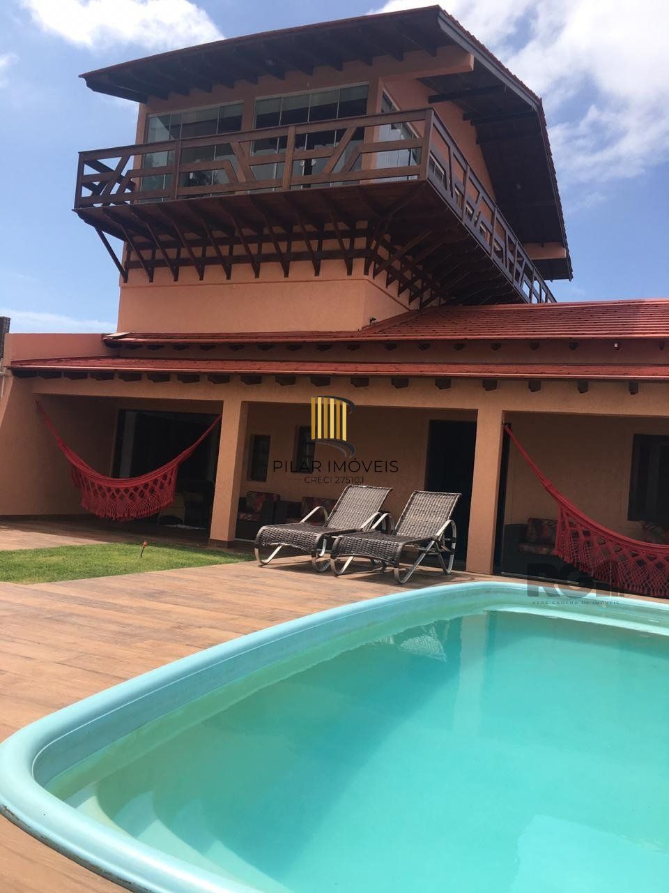Casa 3 dormitórios no bairro Nordeste