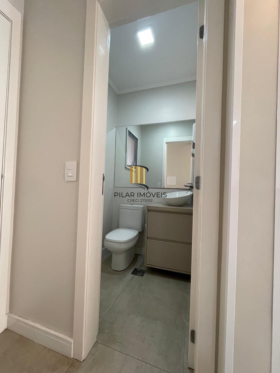 Casa de Condomínio 3 dormitórios no bairro Sarandi