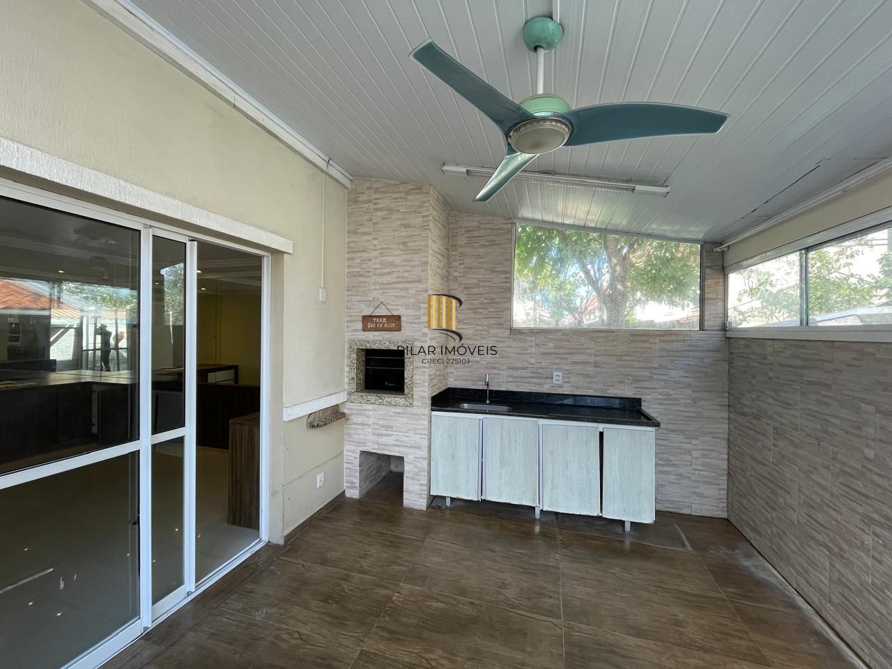 Casa condominio para Venda - 157m², 3 dormitórios, sendo 1 suites, 2 vagas - Sarandi