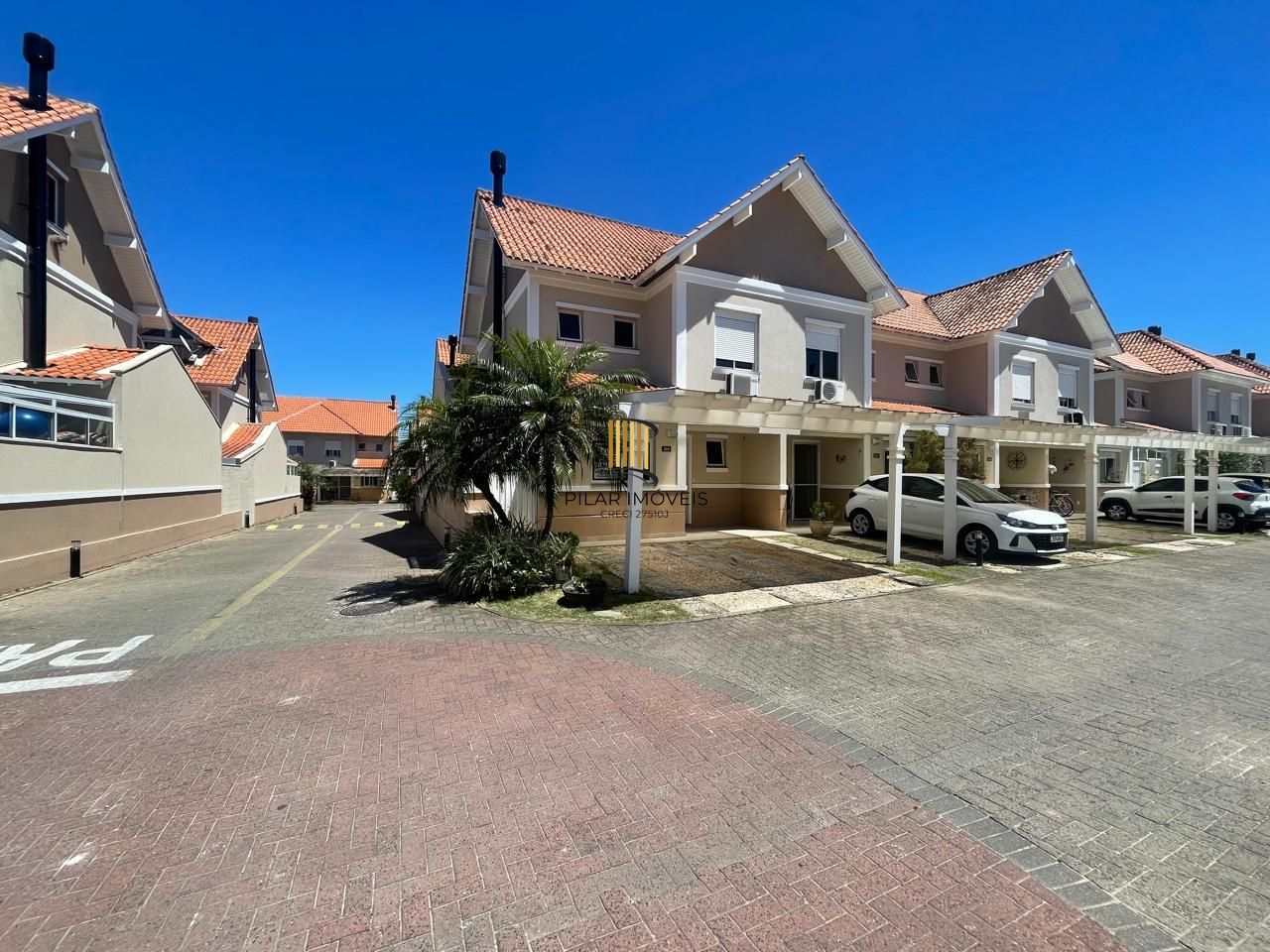 Casa Condominio 3 Dormitório(s) Bairro Ecoville