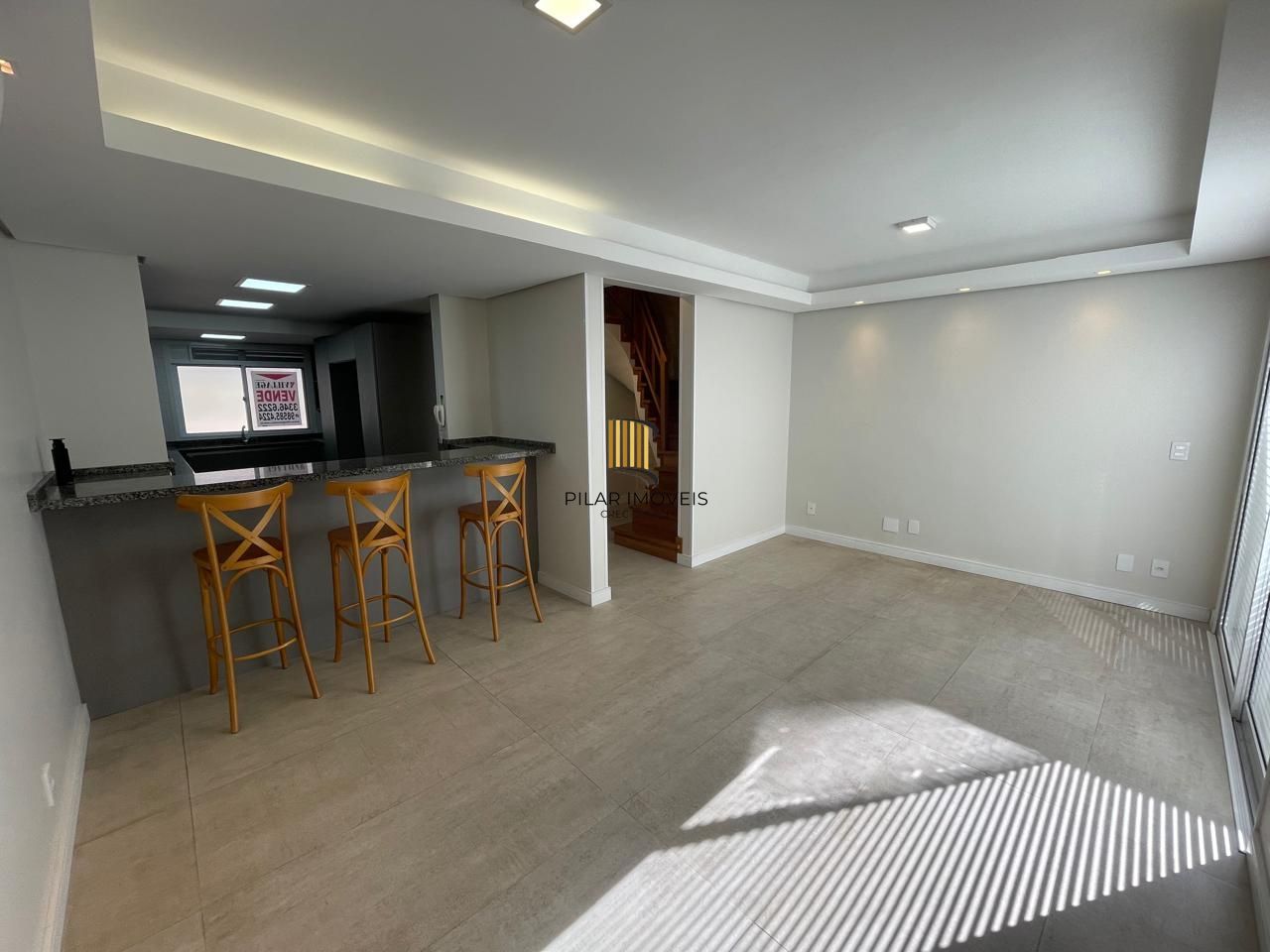 Casa de Condomínio 3 dormitórios no bairro Sarandi