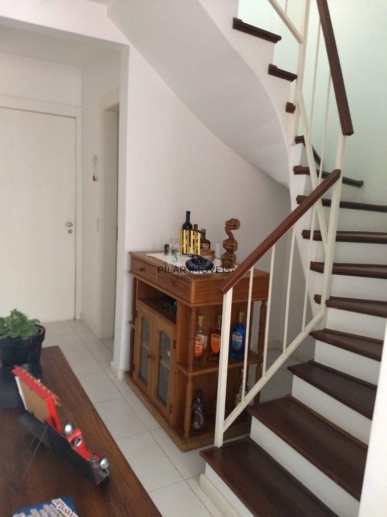 Casa de Condomínio 3 dormitórios no bairro Sarandi