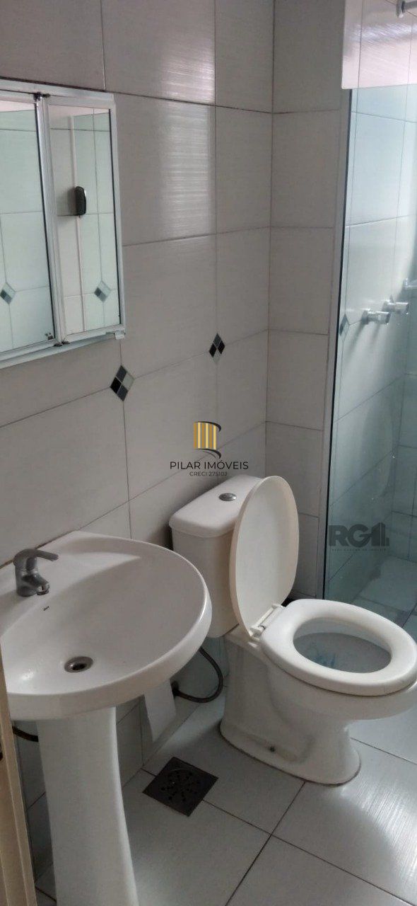 Apartamento 2 dormitórios com Dep. de Empregada