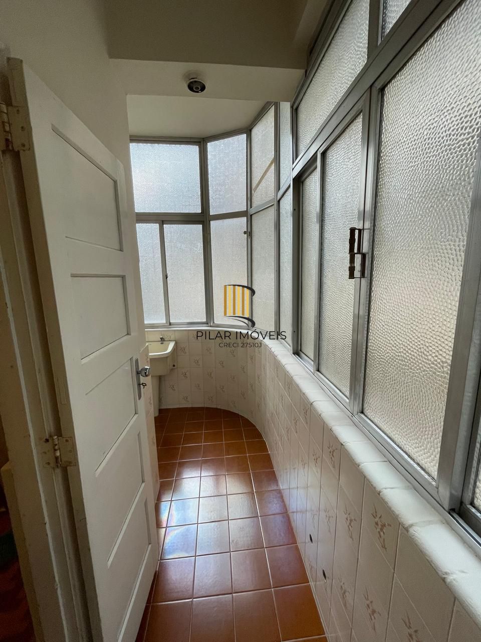 Apartamento 3 dormitórios no bairro Floresta