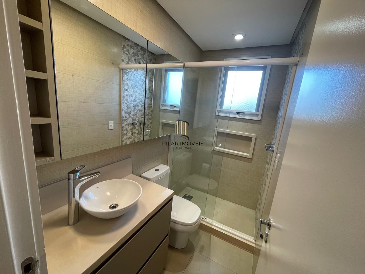 Casa de Condomínio 3 dormitórios no bairro Sarandi