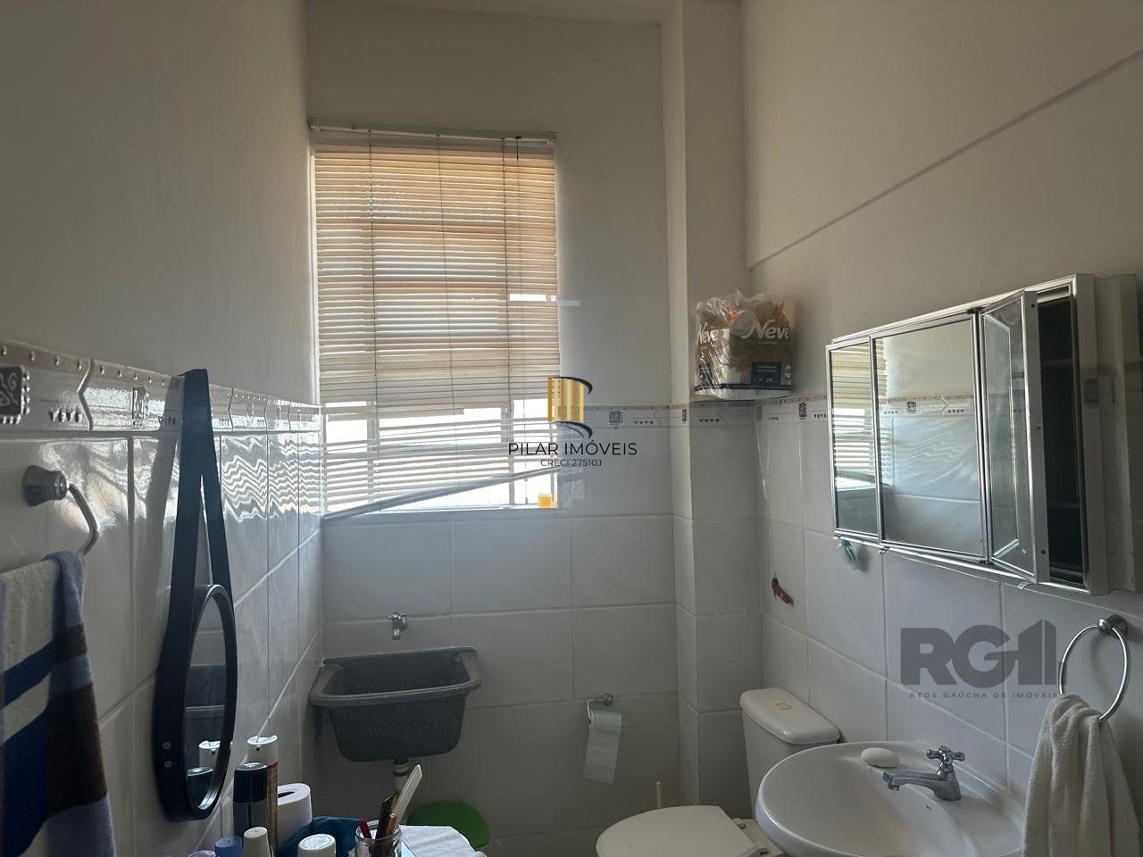 Apartamento 2 Dormitório(s) Bairro Floresta