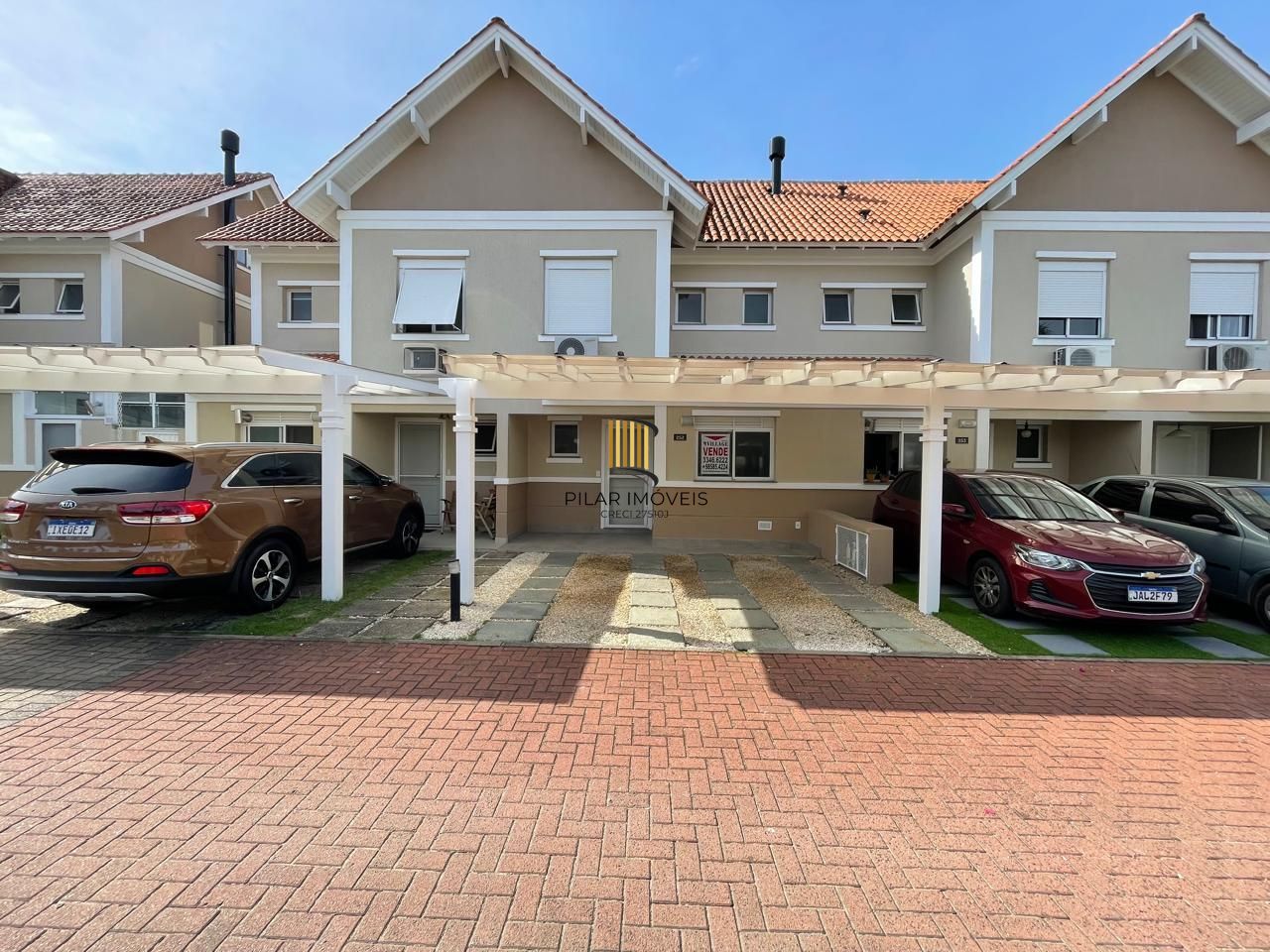 Casa de Condomínio 3 dormitórios no bairro Sarandi