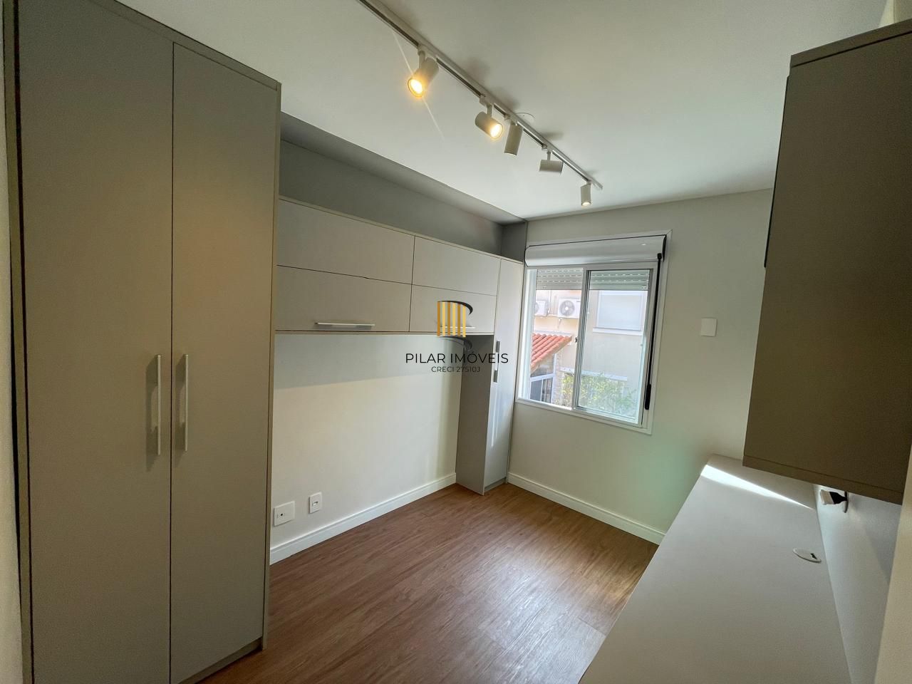 Casa de Condomínio 3 dormitórios no bairro Sarandi