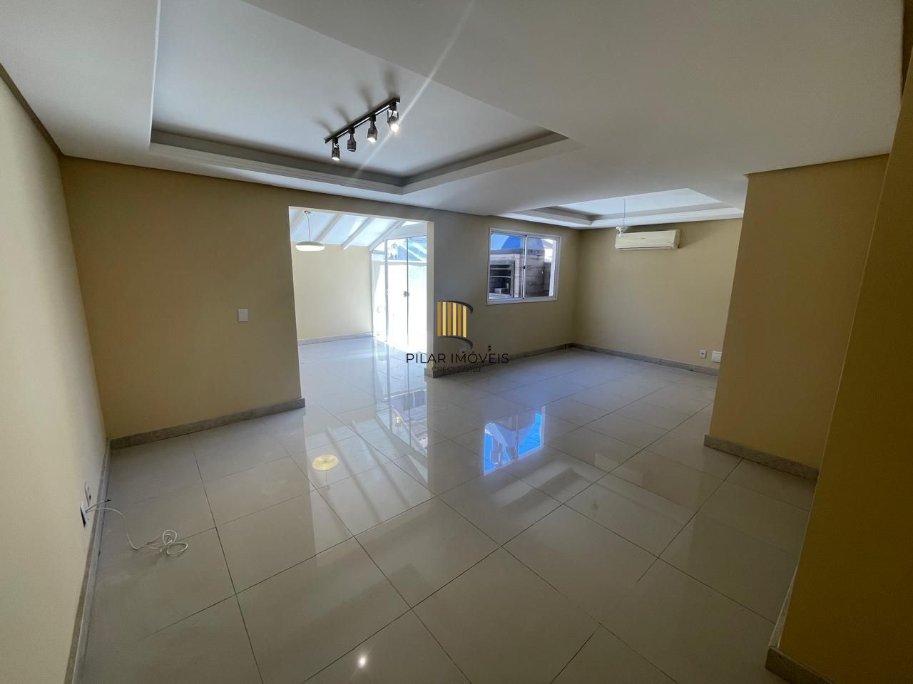 Casa Condominio 3 Dormitório(s) Bairro Ecoville