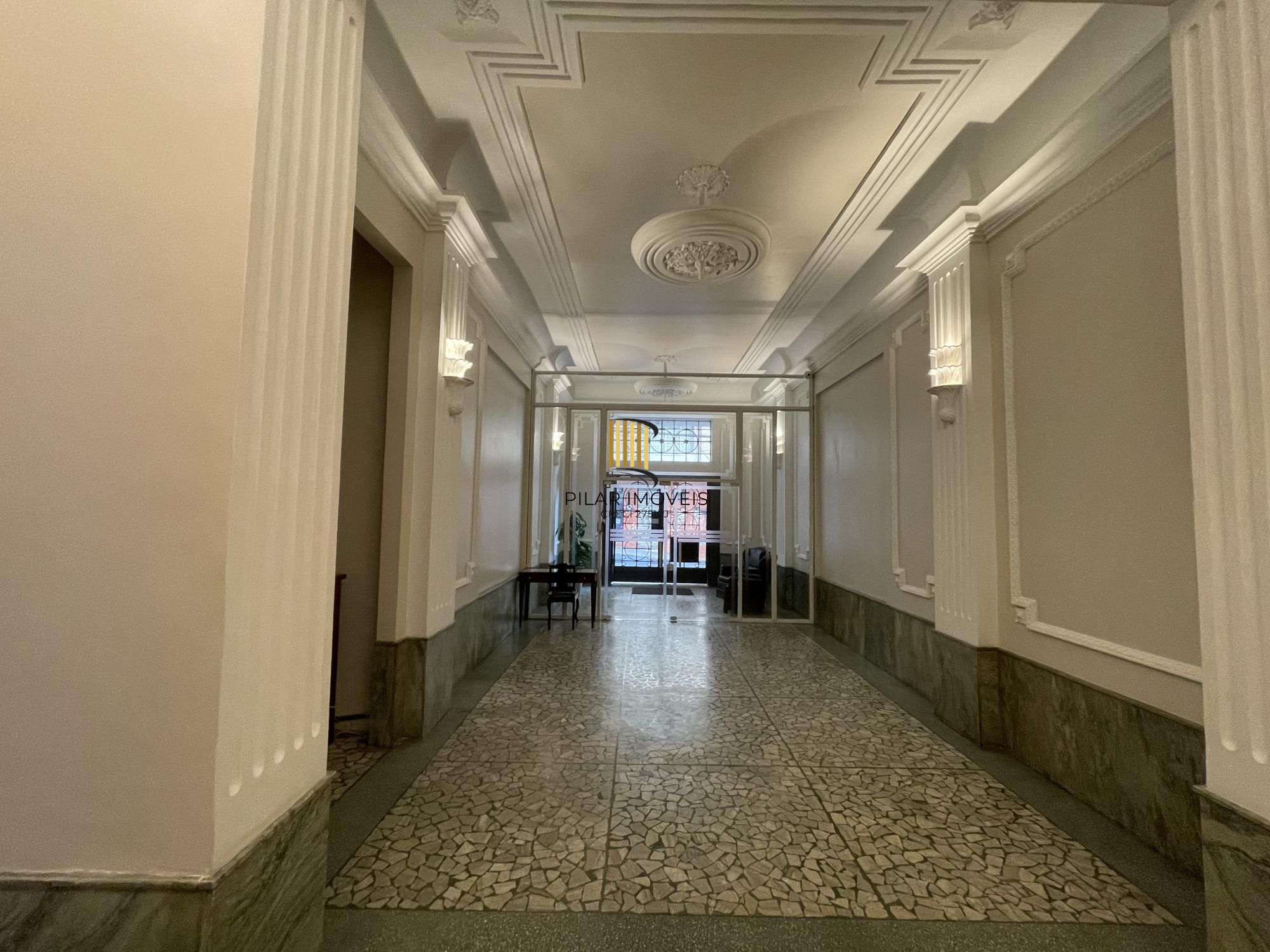 Apartamento 2 dormitórios no bairro Floresta