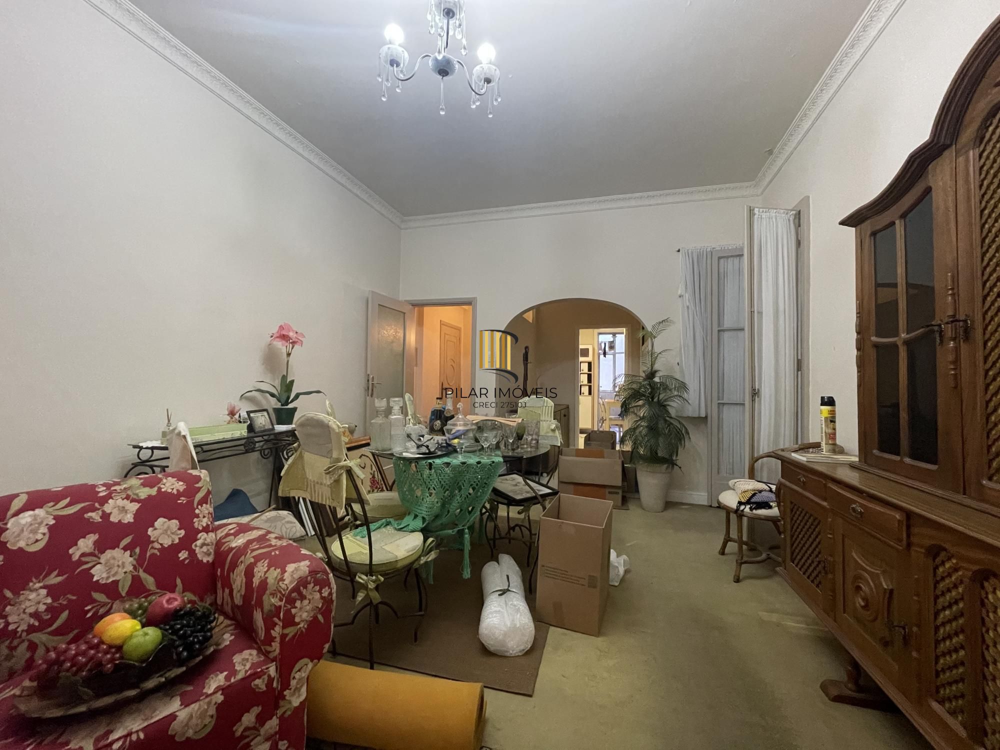 Apartamento 2 dormitórios no bairro Floresta