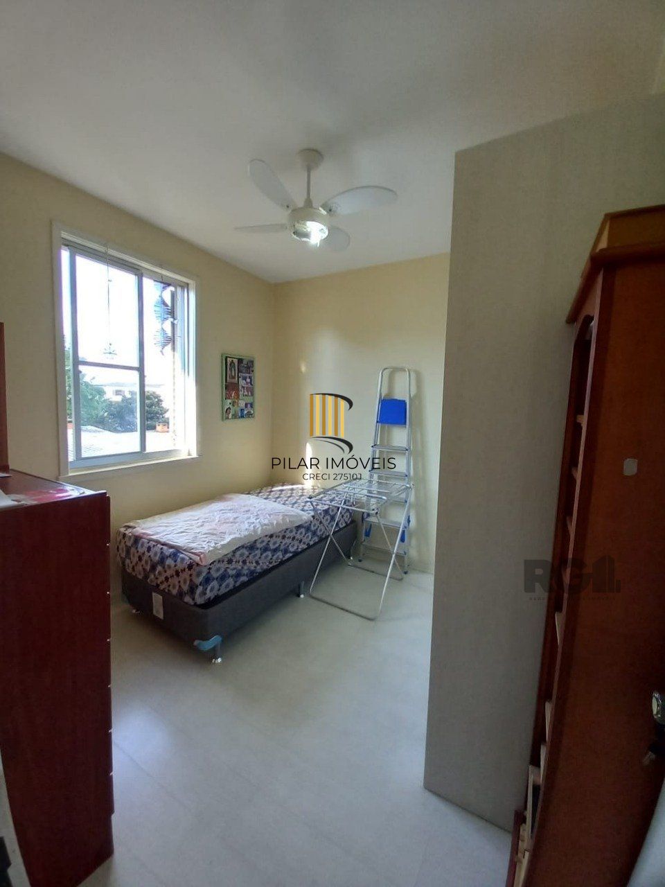 Apartamento 3 dormitórios com casa nos fundos
