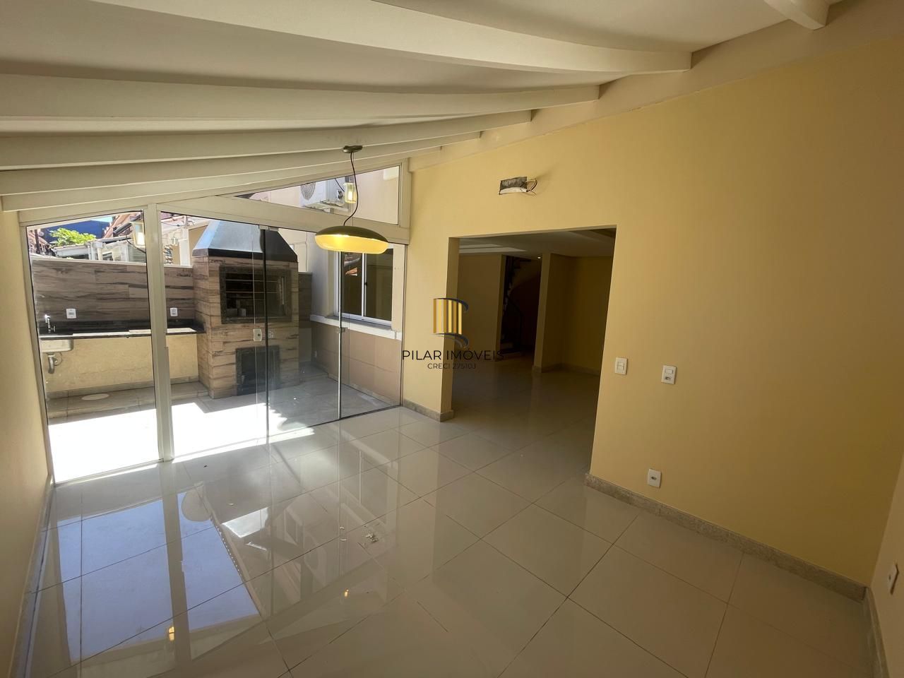 Casa Condominio 3 Dormitório(s) Bairro Ecoville