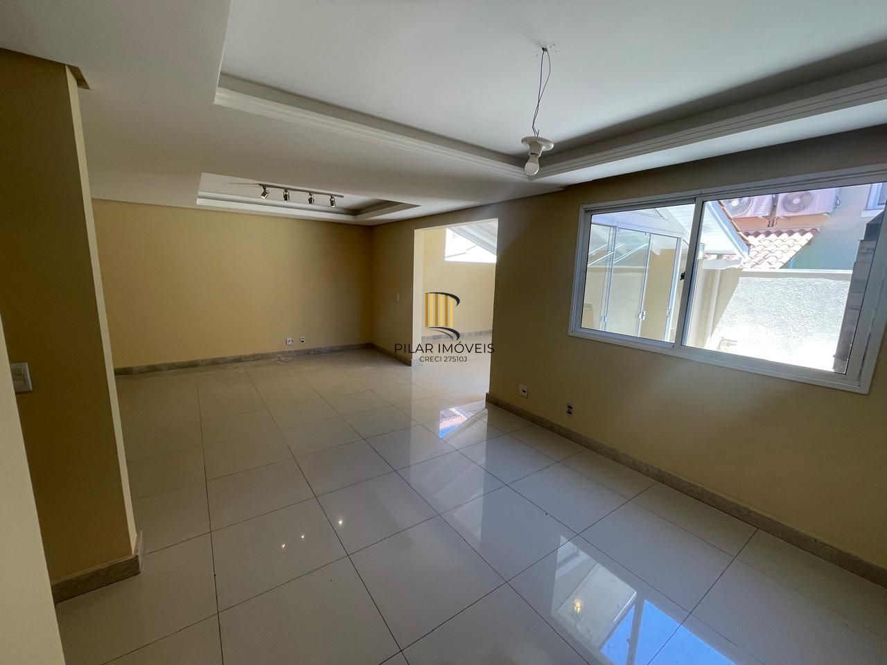 Casa Condominio 3 Dormitório(s) Bairro Ecoville