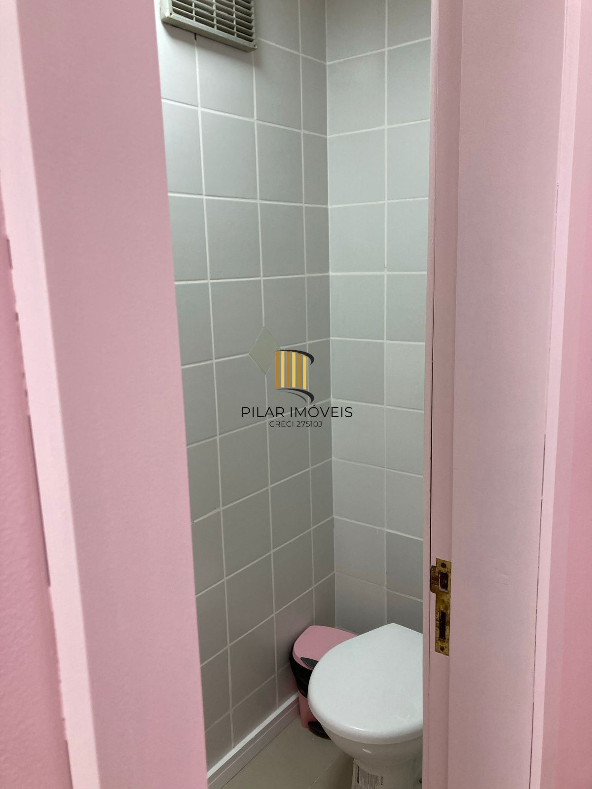 Sala Comercial 1 dormitório no bairro Passo da Areia