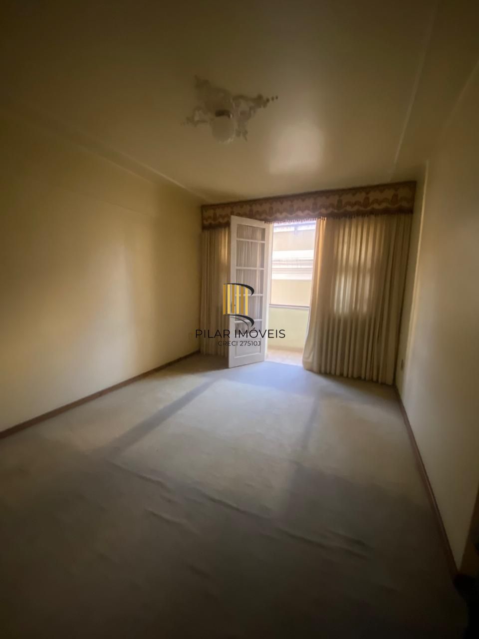 Maravilhoso e espaçoso apartamento com 163 m2 privativos com 4 dormitórios.