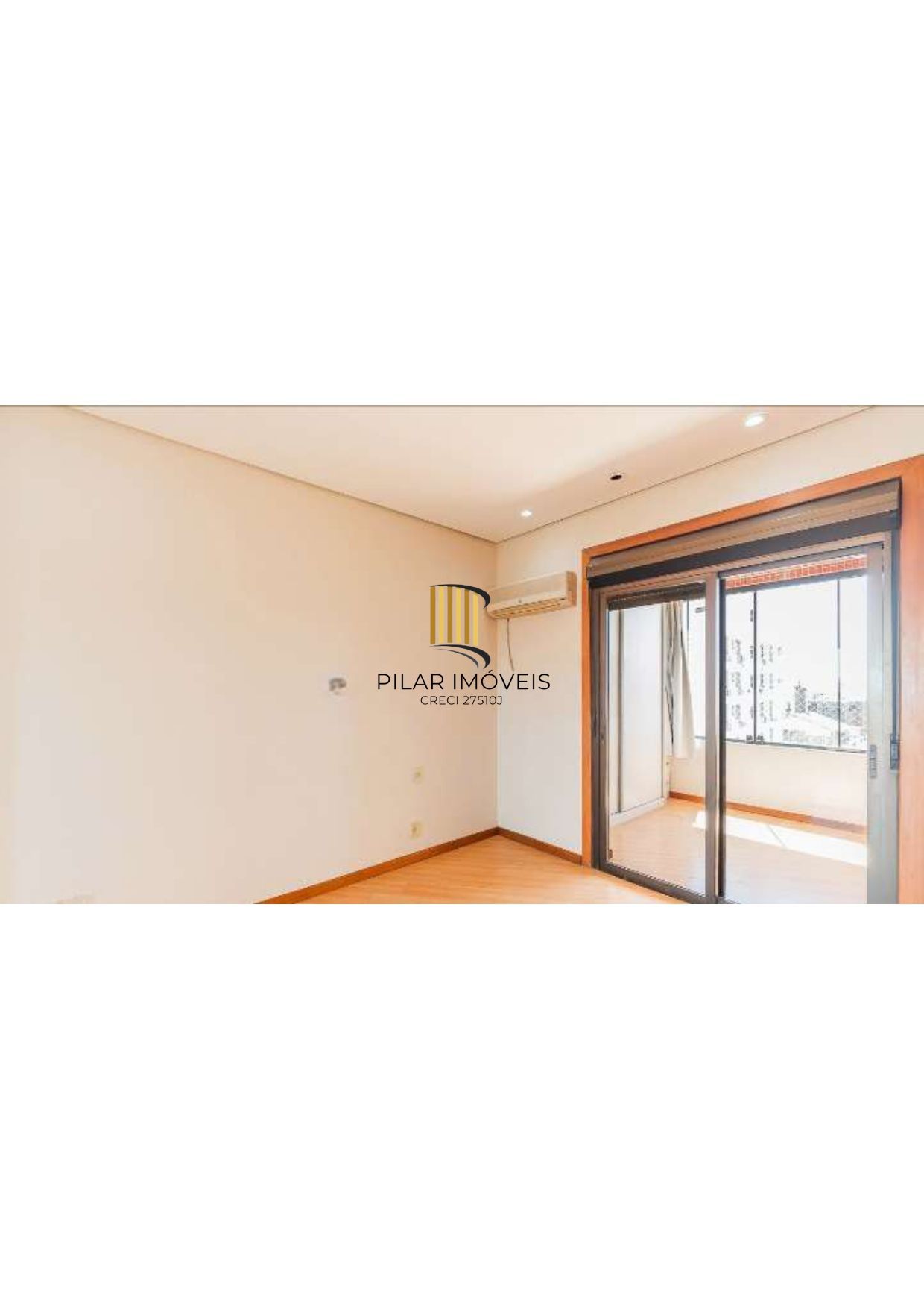 Cobertura duplex desocupada próximo a academia Bodytech.