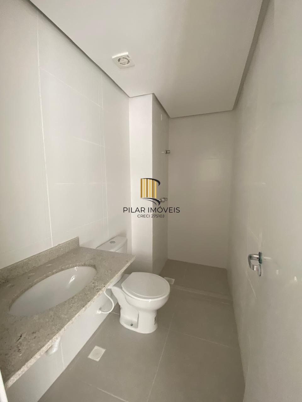 Novo. Apartamento Garden.