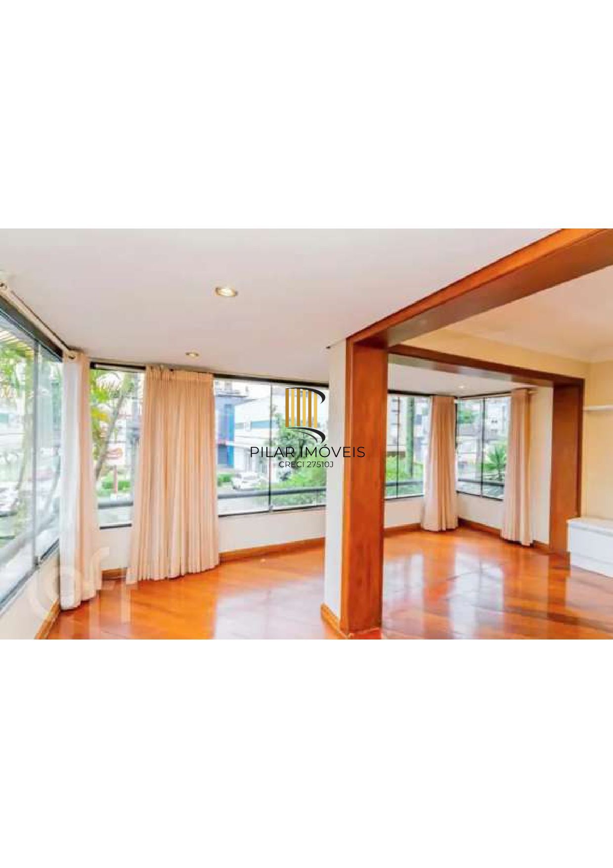 Apartamento 2 dormitórios ,Semi mobiliado no bairro Petrópolis.