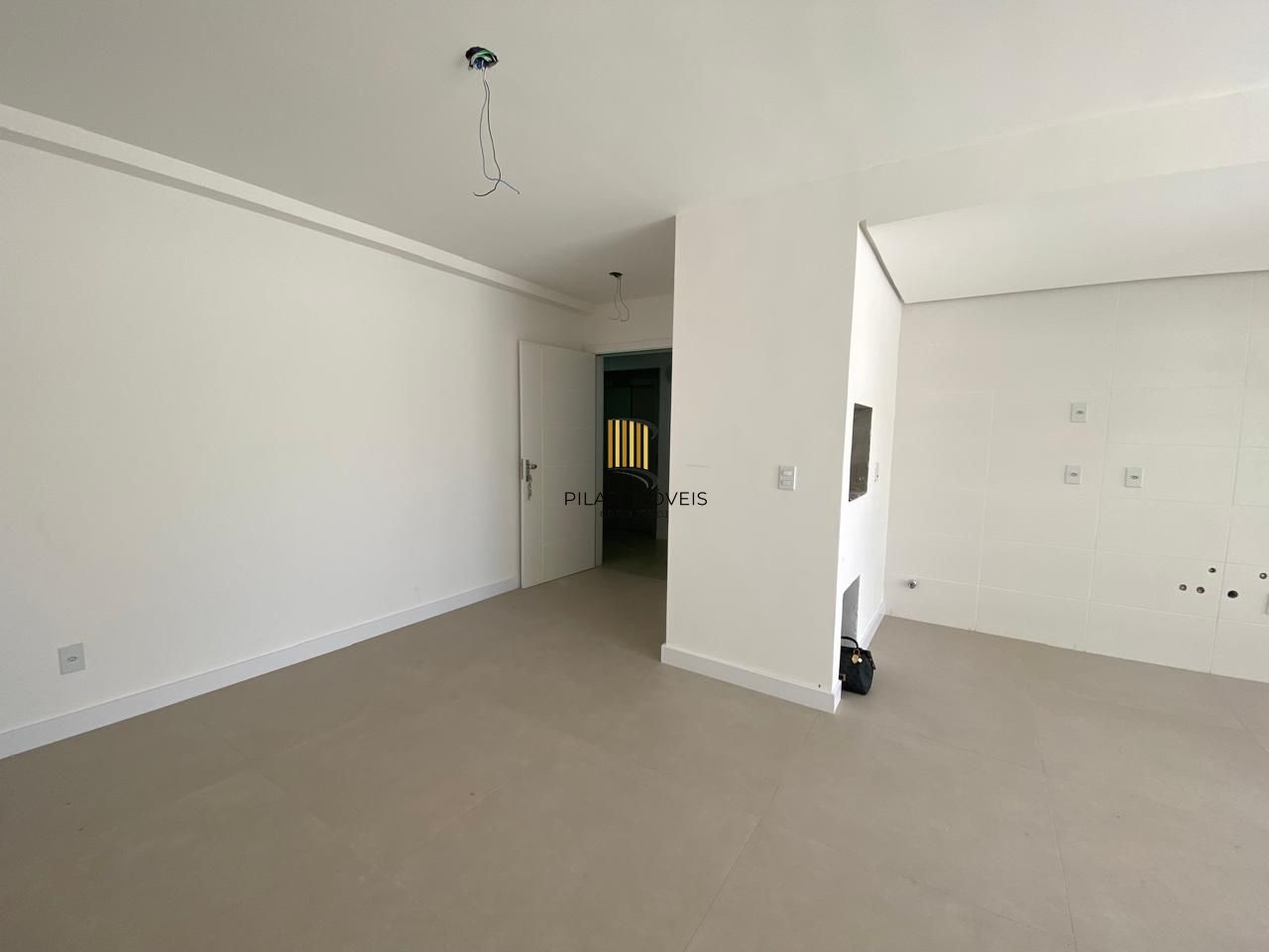 Novo. Apartamento Garden.