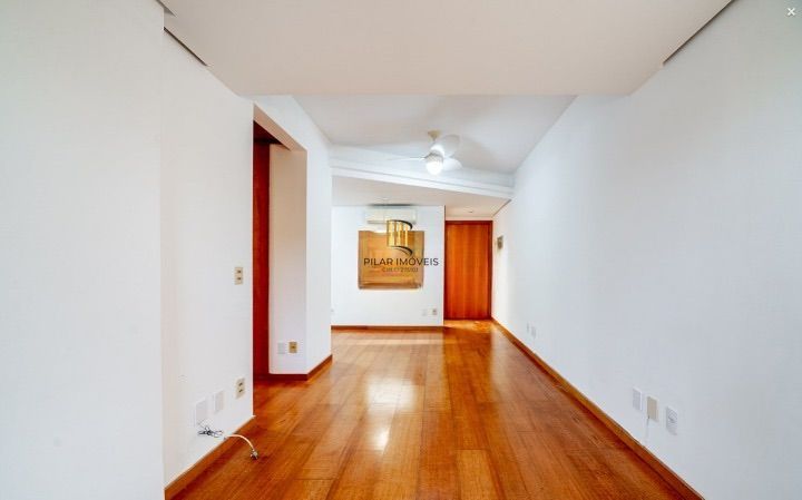 Apartamento à venda 2 dormitórios 1 suíte bairro Mont Serrat