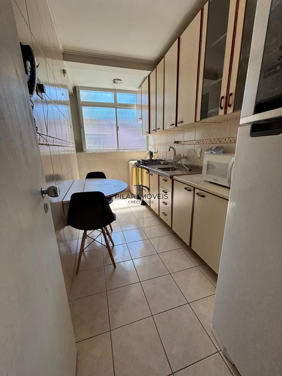 Dois dormitórios e dependência de empregada bairro Higienópolis