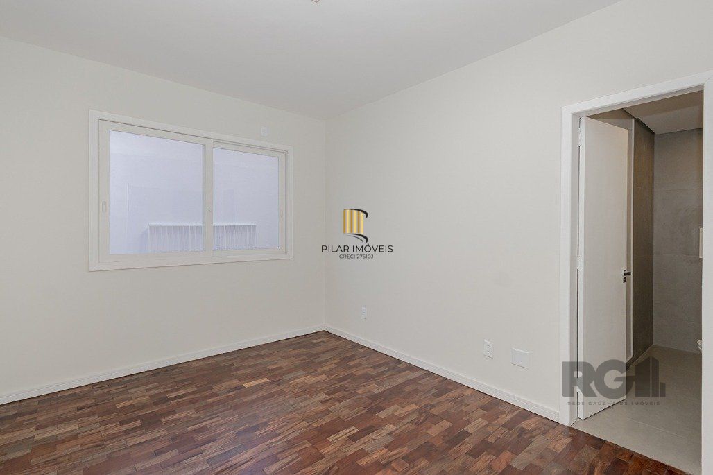 Apartamento totalmente reformado 2 dormitórios com 2 suítes, localizado no bairro Santana.