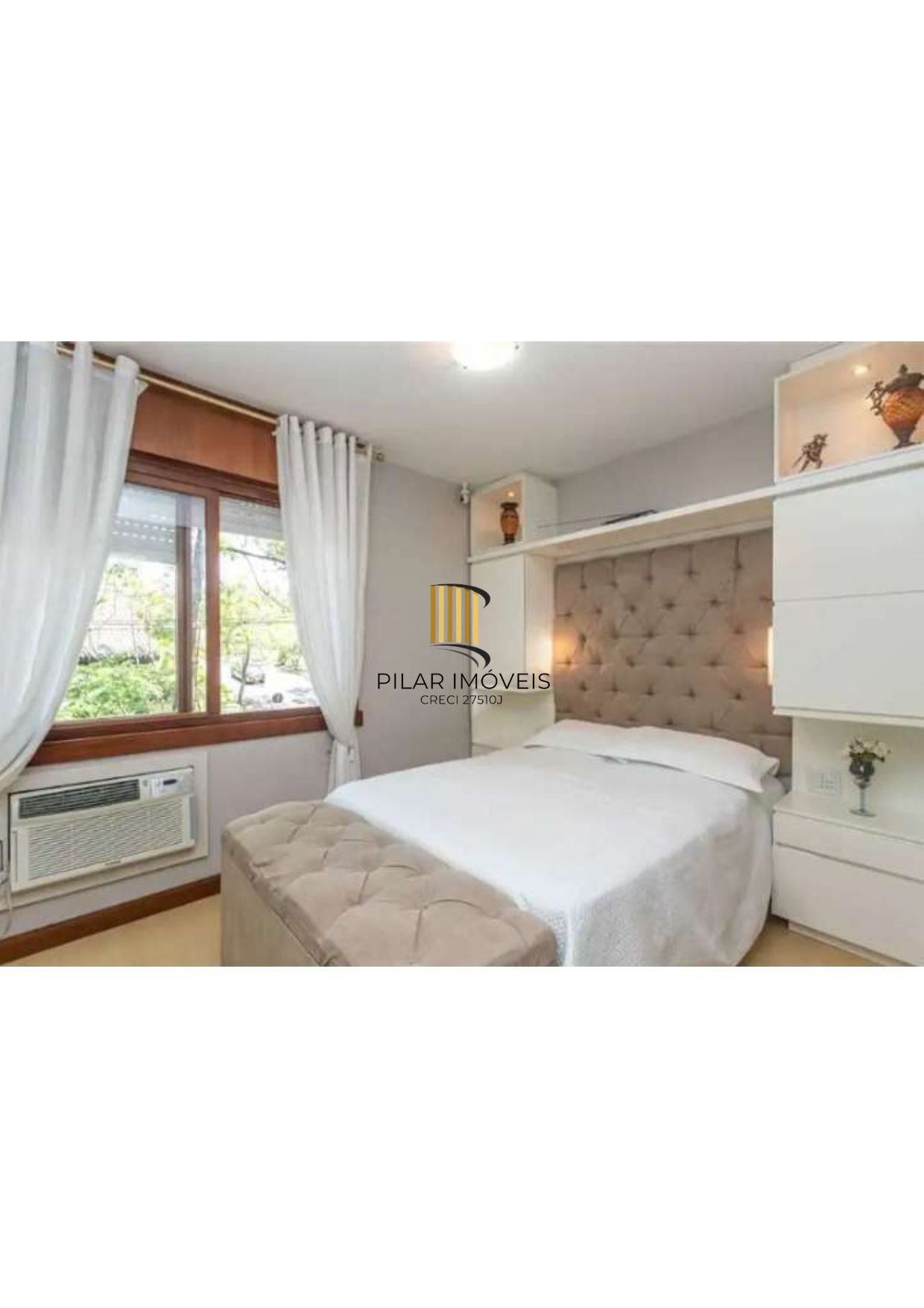 Semi mobiliado , 3 dormitórios ( 1 suite com closet), banho social e auxiliar no bairro Rio Branco.