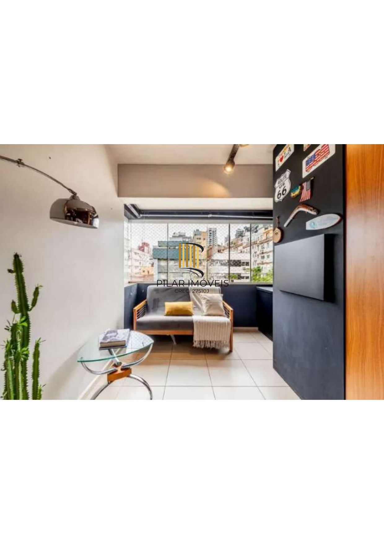 Semi mobiliado como novo. Totalmente reformado.