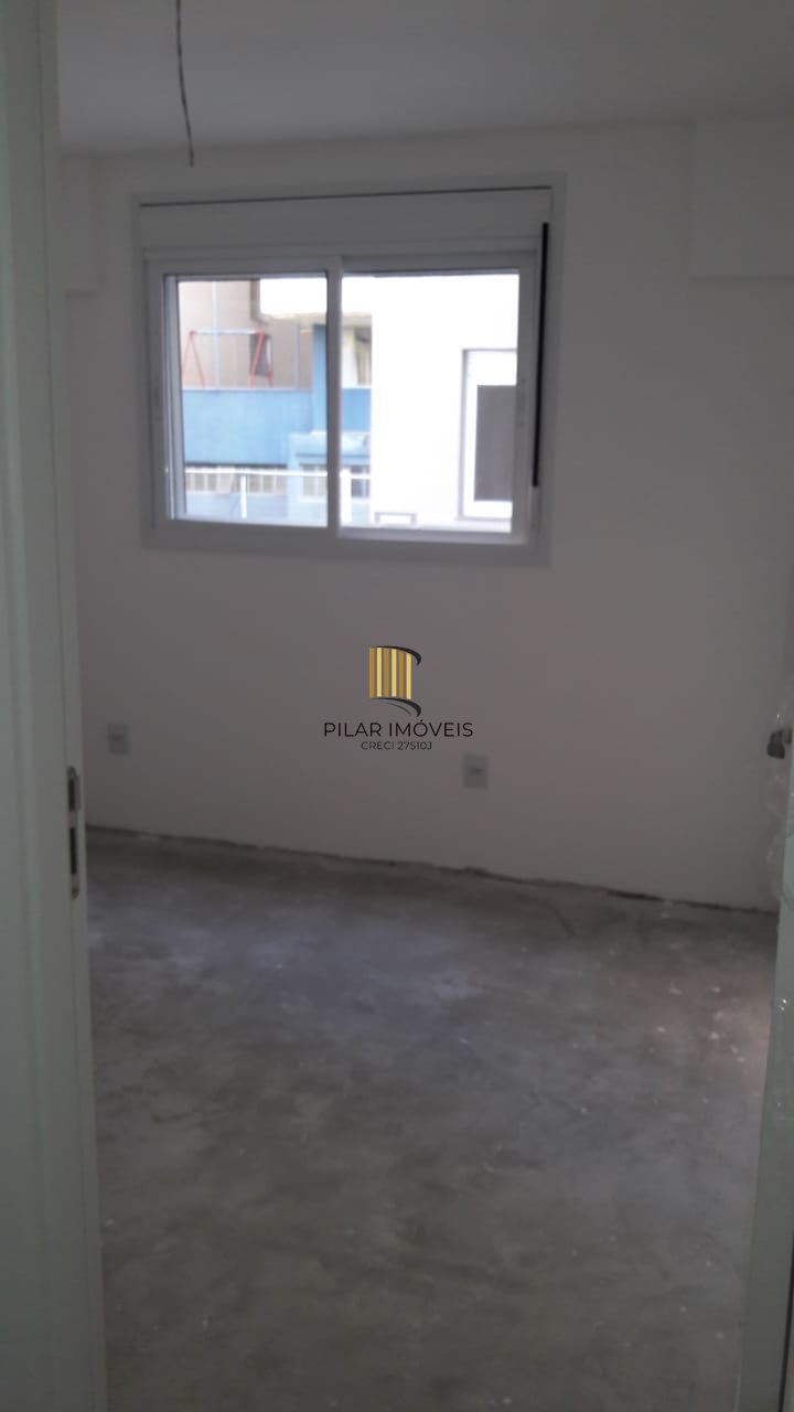 Apartamento à Venda no Bairro Floresta, Porto Alegre, RS