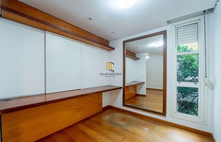 Apartamento à venda 2 dormitórios 1 suíte bairro Mont Serrat