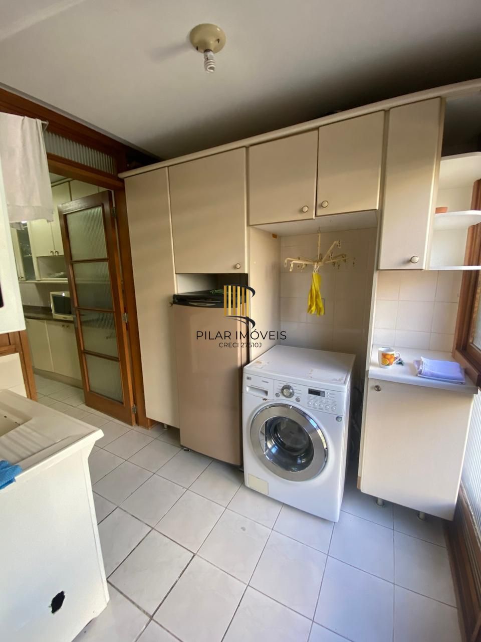 Impecável apartamento mobiliado.
