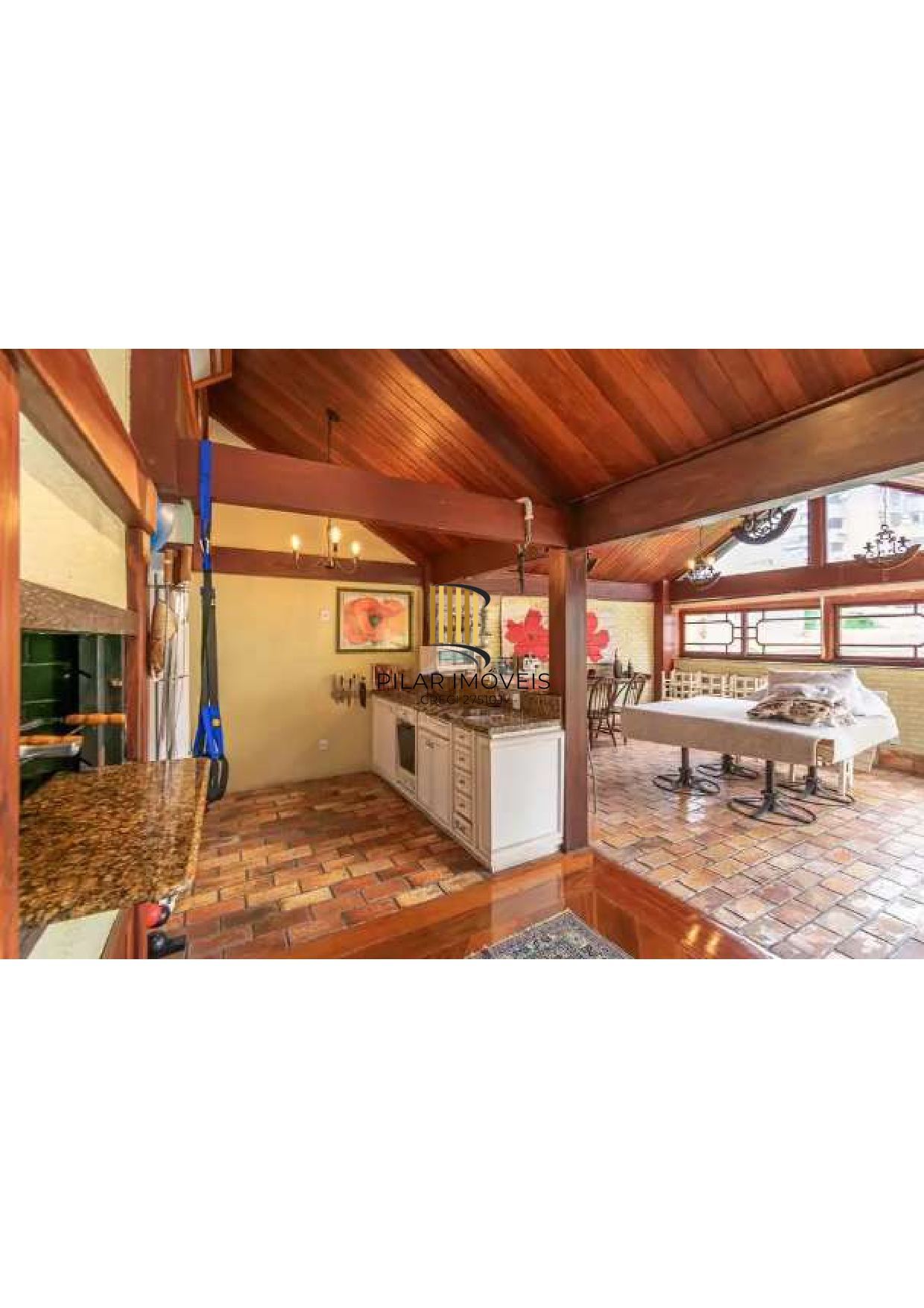 Maravilhosa cobertura duplex tipo casa suspensa no coração do Bela Vista.